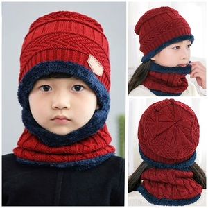Red Cable Knit Beanie and Ring Scarf with Fleece